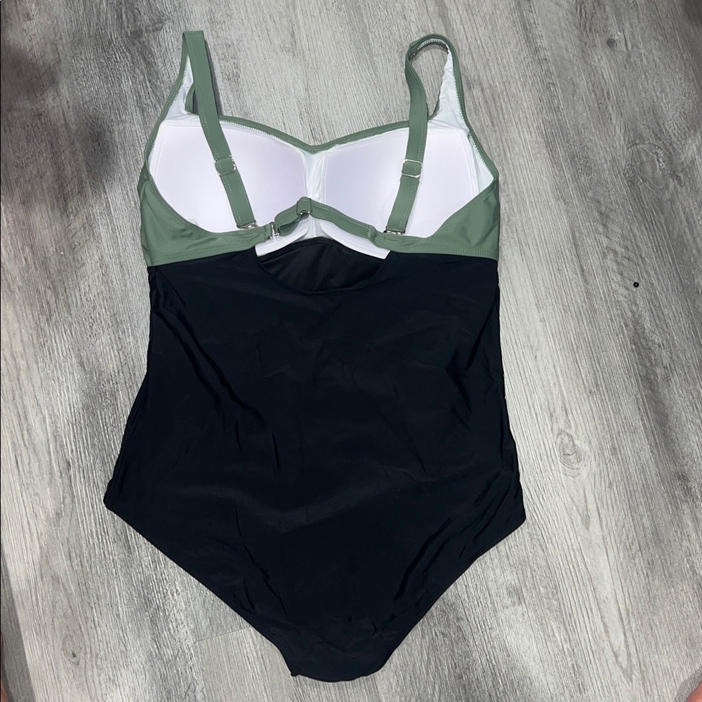 Yonique One Piece Swimsuit Tummy Control Twist Front Ruched, size 20W, New - Picture 5 of 8